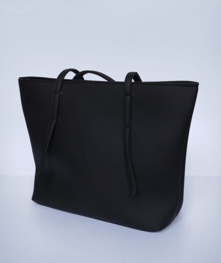 The Minimalist Carryall