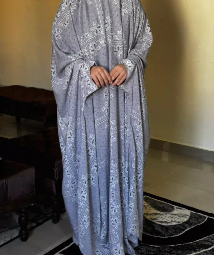 Printed Namaz Chadar for Women – Elegant Paisley Design