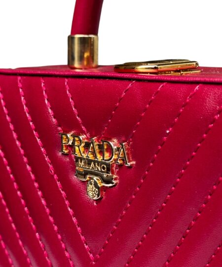 Quilted Box Clutch Bag with Gold Chain – Maroon