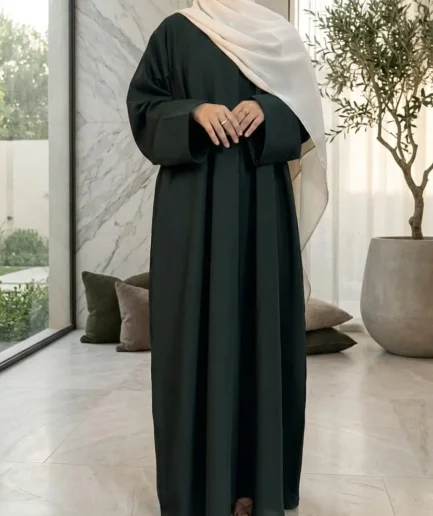 Emerald Irish Georgette Front-Closed Abaya with Cream Contrast Scarf