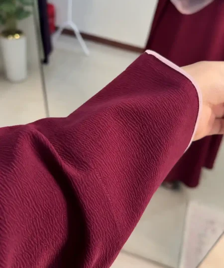 Maroon & Light Pink Textured Abaya Set